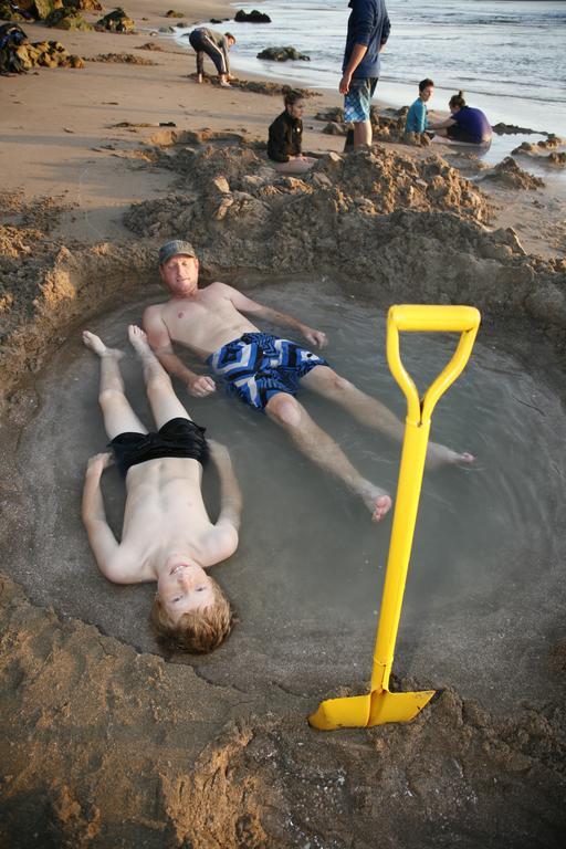 Hot Water Beach Bure Wera Hotwater Beach Εξωτερικό φωτογραφία